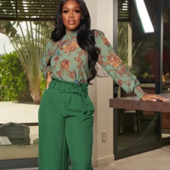 🎉💕🎨 8 PC Signature Style 📦 Box - Picture 5 of 7